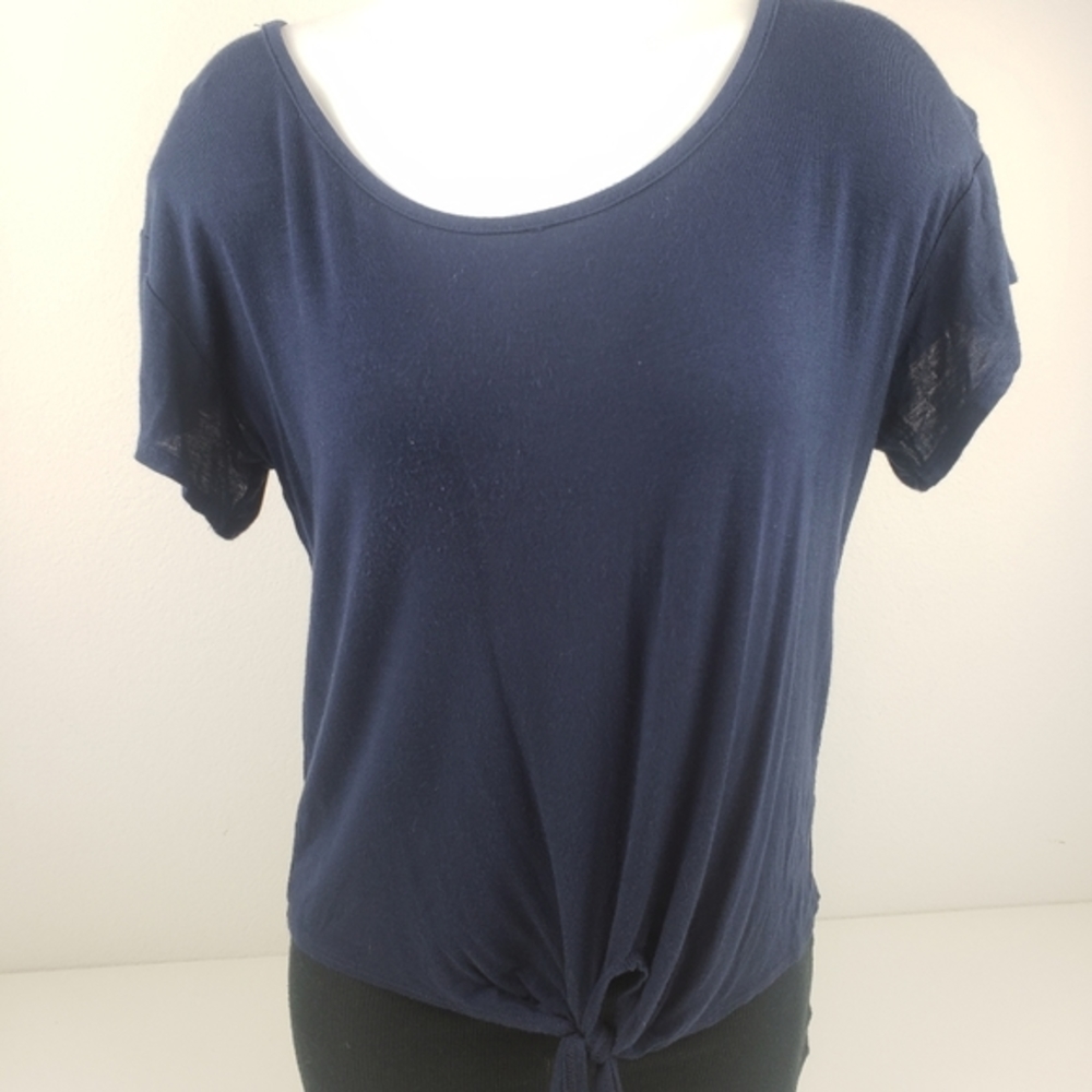 Kim & Cami navy blue front tied shirt top sz small